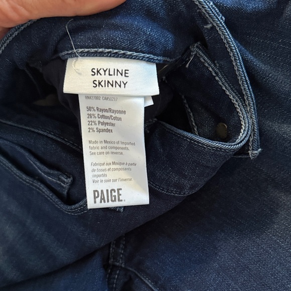 👖PAIGE: Dark Blue Skinny Jeans - Picture 3 of 9